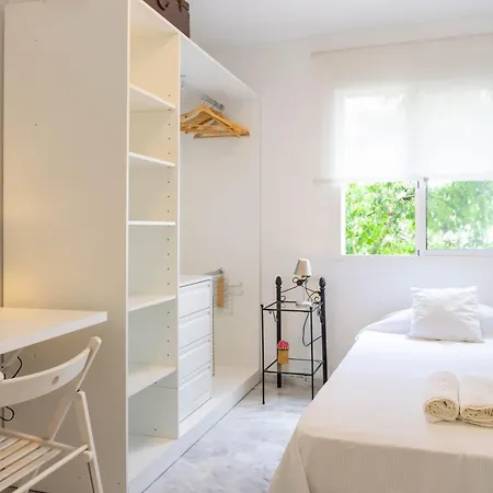 Apartamento Pelayo Malaga Exterior photo